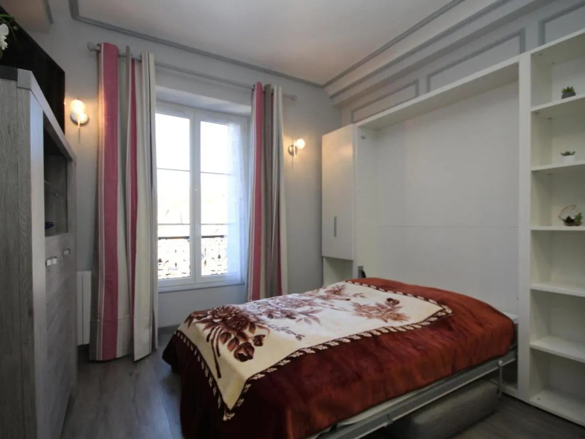 Apartment Mont-Dore : Studio Centre Avec Ascenseur - 2 Pers - Cuisine Equipee - Fr-1-608-103 France